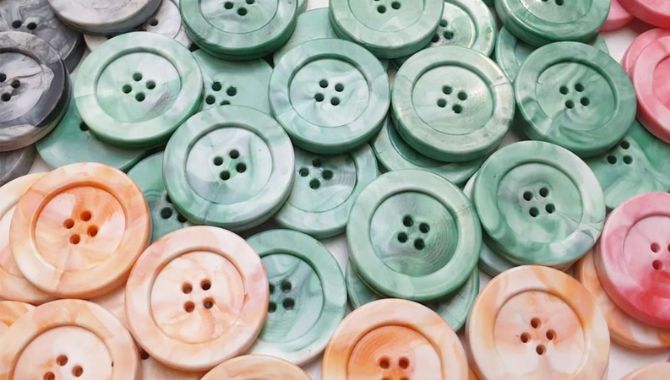 Features of Winwear Plastic Buttons